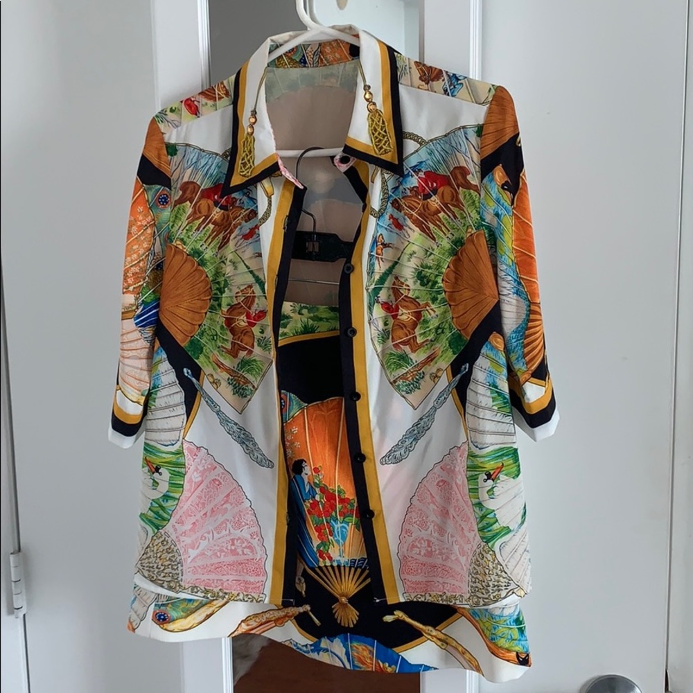 Shirt and miniskirt set in bold print